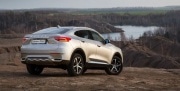 Haval презентовал купе-кроссовер F7x: кто стал первым обладателем авто