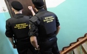 В Новомосковске приставы поймали должника, прикинувшись покупателями авто