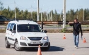 Названы самые частые ошибки сдающих экзамен на права