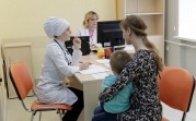 Безопасно ли прививать ребенка во время пандемии COVID-19: отвечает врач ВОЗ