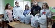В Кимовске волонтеры помогли собрать вещи нуждающимся