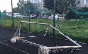 Падение футбольных ворот на ребенка в Туле: девочка скончалась в больнице