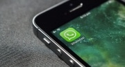 WhatsApp начнет показывать рекламу