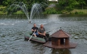 На городском пруду в Богородицке установили домики для уток