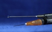Массовую вакцинацию от COVID-19 планируют не ранее ноября