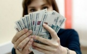 Попавшая под погрузчик жительница Плавска отсудила у работодателя 98 тысяч рублей