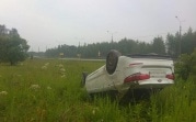 На трассе М-2 в Тульской области Kia Rio опрокинулся на крышу