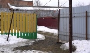 В Донском дом оказался отрезан от дороги из-за соседского забора