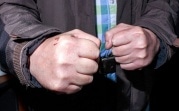 В Донском двое мужчин устроили драку в кафе