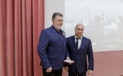 Медработникам Тульской области вручили ведомственные и региональные награды