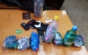 В Плавске мужчина пытался переправить в исправительную колонию 20 мобильников