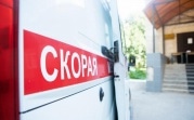 В Новомосковске из окна пятого этажа выпала мать троих детей