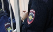 Житель Новомосковска украл смартфон у посетителя кафе