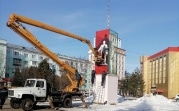 «Потерявшего лицо» Владимира Ленина в Новомосковске завесили баннером