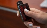 За продажу сигарет и вейпов детям будут штрафовать на 600 тысяч рублей