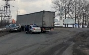 На подъезде к Новомосковску фура смяла встречный кроссовер: пострадал ребенок