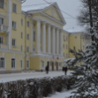 Предупреждён, значит, при деньгах