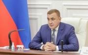 Дюмин объявил выговор главе Богородицкого района из-за школы, отапливаемой углем