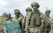 Песков: в Кремле не обсуждают возможность второй волны мобилизации