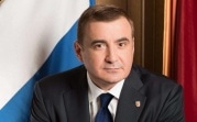 Алексей Дюмин поздравил жителей Тульской области с Днём воинской славы России