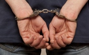 Житель Узловой пойдёт под суд за разбой и нападение на полицейского