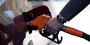 В Тульской области выросли цены на бензин