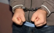 В Веневе местный житель украл одежду из пункта выдачи заказов