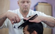 В Тульской области осужденные поют, готовят еду и делают причёски
