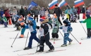 В Ясной Поляне прошел региональный старт гонки «Лыжня России»