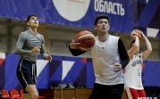 Баскетболисты «Новомосковска» добыли волевую победу в матче с «Динамо-МГТУ»