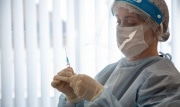 Как тулякам записать ребенка на прививку от коронавируса