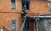 В горящей квартире под Новомосковском погиб мужчина