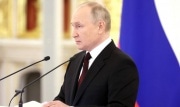 Владимир Путин подписал закон о мерах поддержки граждан и бизнеса