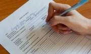В Госдуме приняли закон о сохранении пенсий у подрабатывающих детей-инвалидов и сирот