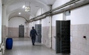 В новомосковском СИЗО «отрицала» заработал себе ещё одно уголовное дело