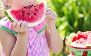Не смотрите на хвостик и не жмите! Как выбрать вкусный арбуз