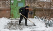 Куда обращаться тулякам, чтобы убрать снег во дворе или на дороге