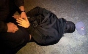 В Новомосковске полиция задержала наркомана из-за его подозрительного поведения