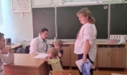 В Новомосковске московские врачи осмотрели переселенцев из Донбасса
