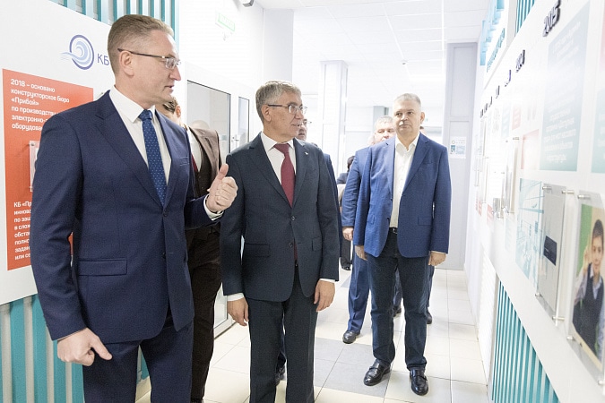 Дмитрий Миляев встретился с коллективом предприятия «Аурика»