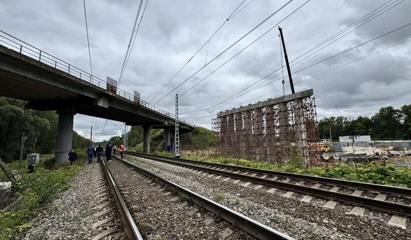 Движение по путепроводу на 129-м километре трассы М-2 «Крым» временно перекрыто