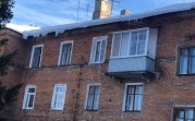 В Кимовске на подростка с крыши дома рухнула наледь