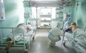 ВОЗ заявила о начале третьей волны коронавируса в мире