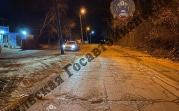 В Новомосковске парень на мотоцикле врезался в мопед