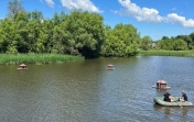 В Богородицке на городском пруду установили домики для уток