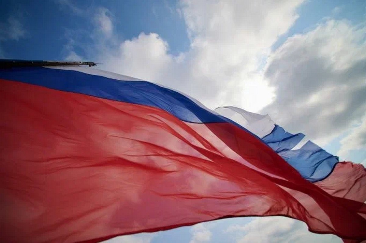 Новомосковцев приглашают принять участие в субботнике на Аллее Славы