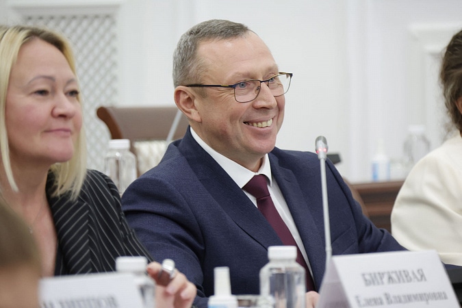 Новомосковцы обратились к губернатору Тульской области по поводу новогодней ели