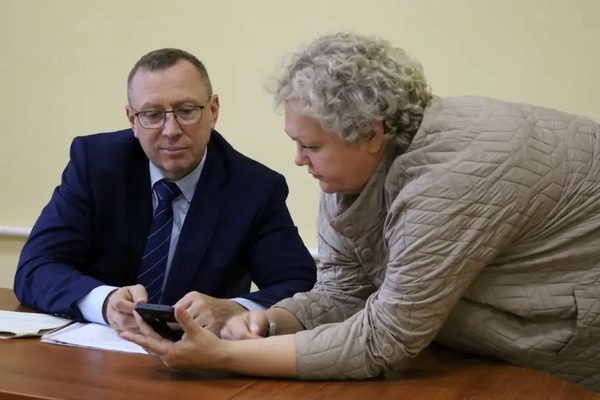 От благоустройства до транспорта: Владимир Токарев провел еженедельный личный прием жителей Новомосковска