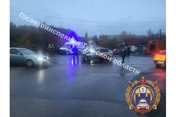 Тройное ДТП на перекрестке под Узловой: есть пострадавшие