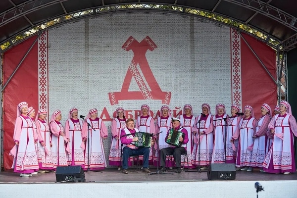 Вдохновение вне возраста: в тульском «Добродее» отгремел фестиваль «Творчество без границ»